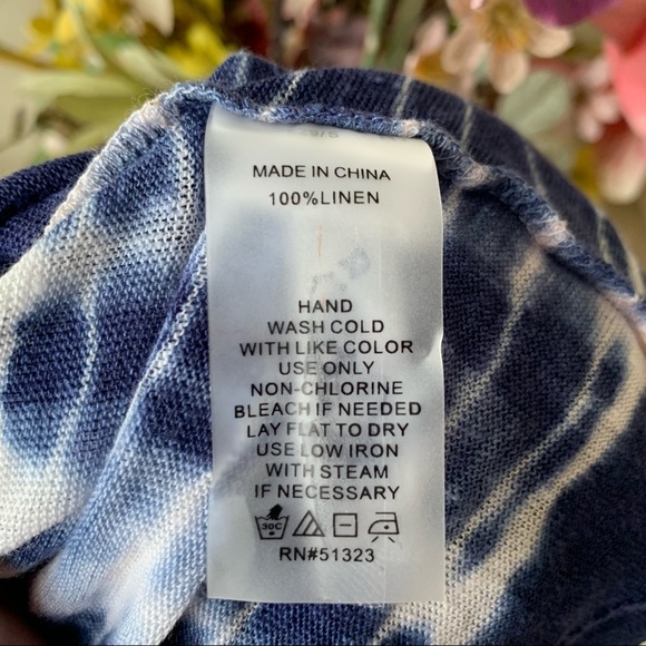 •Two By Vince Camuto• Tie-Dye 100%Linen Top-Size S - Picture 5 of 7
